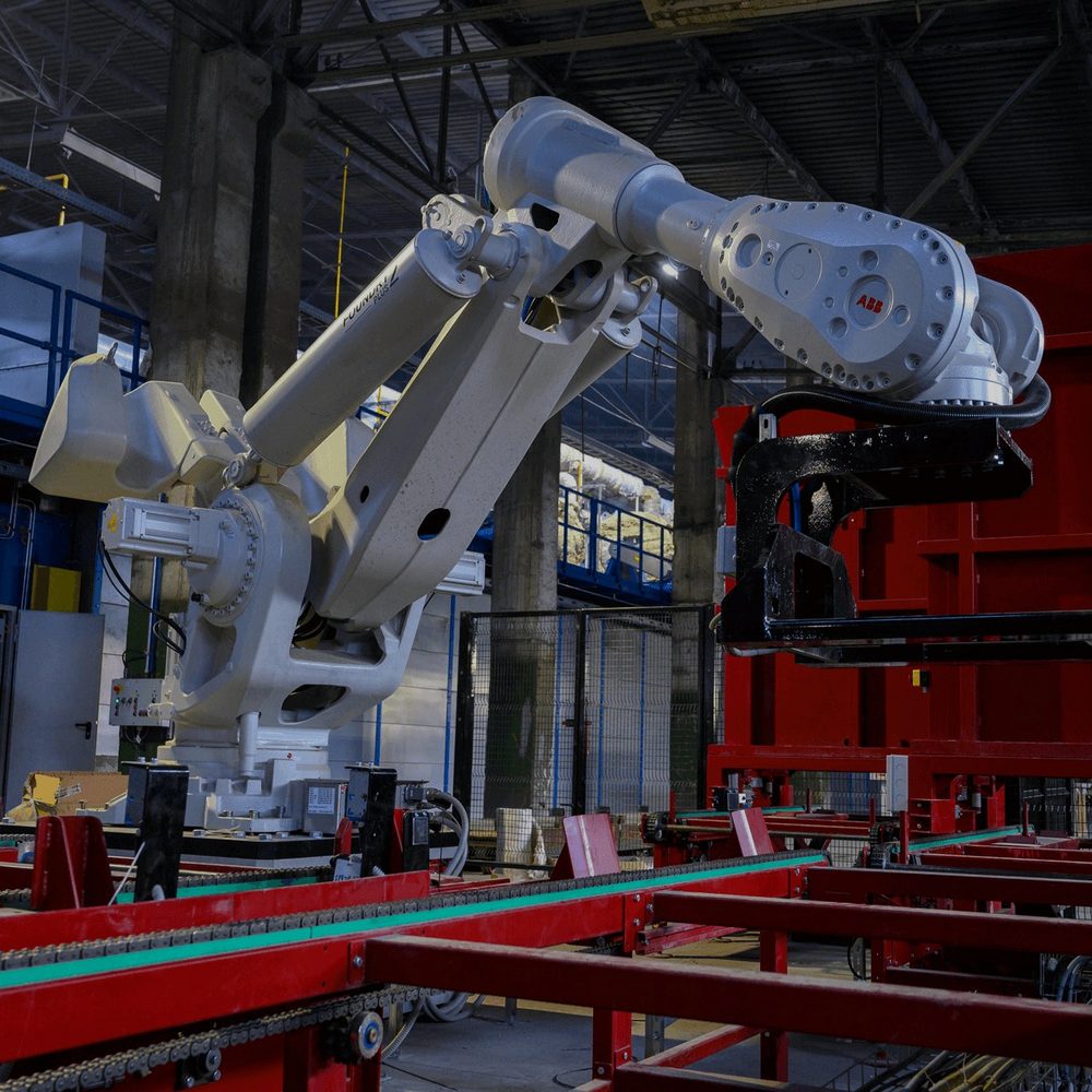 Промышленный робот ABB крупным планом